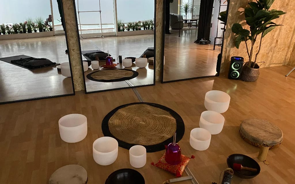 Classes 1 Flow Studio