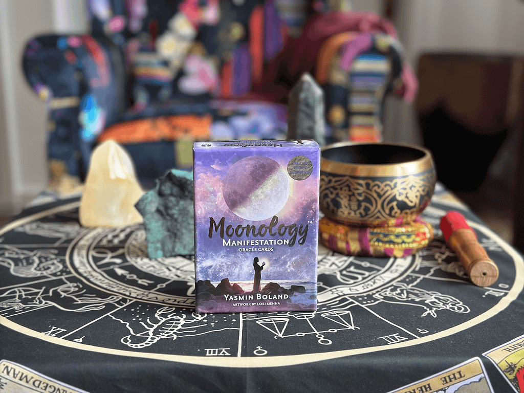 Oracle Card Reading 5 Moonology manifestation
