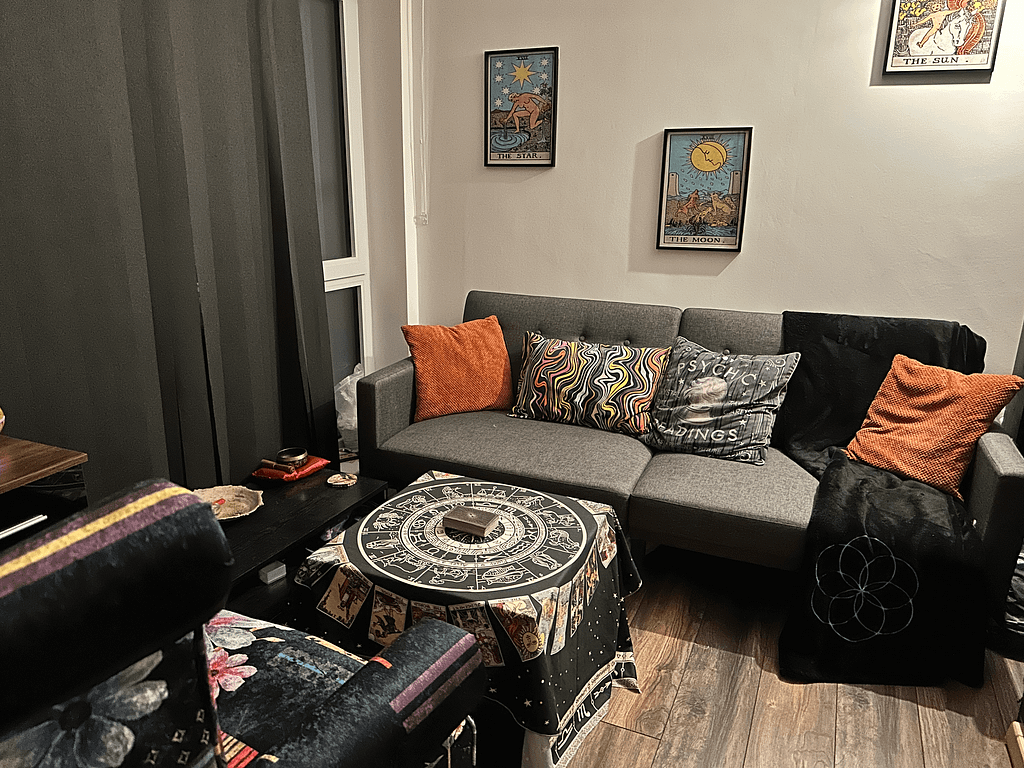 In-Person Location 15 Tarot with gord sanctuary reading space