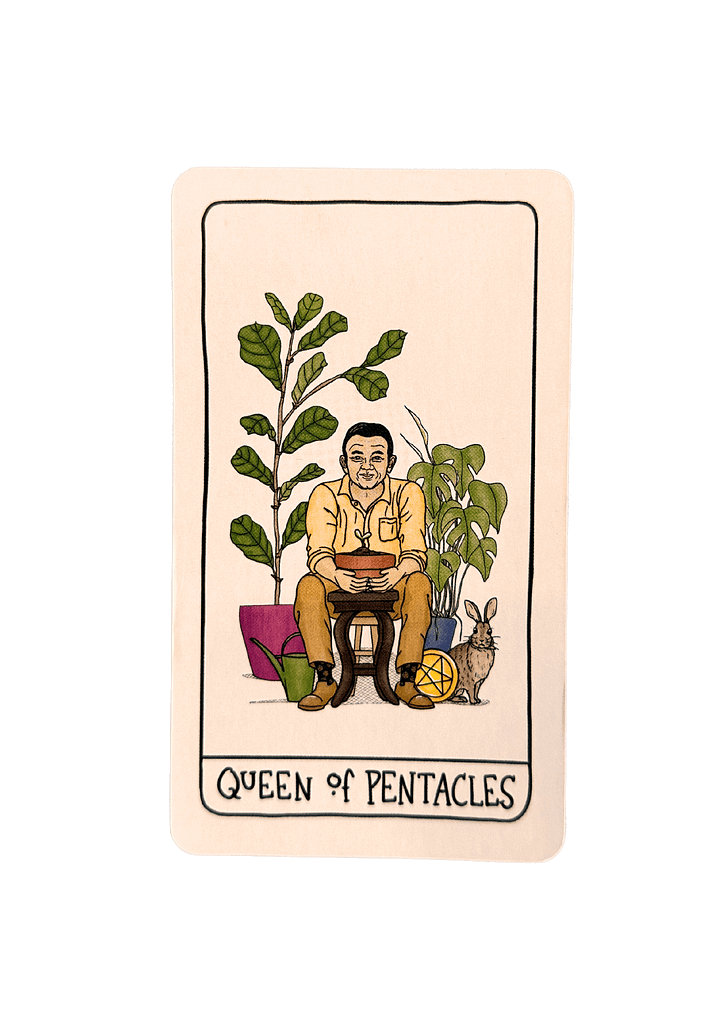 Queen of pentacles tarot card (fifth spirit tarot)